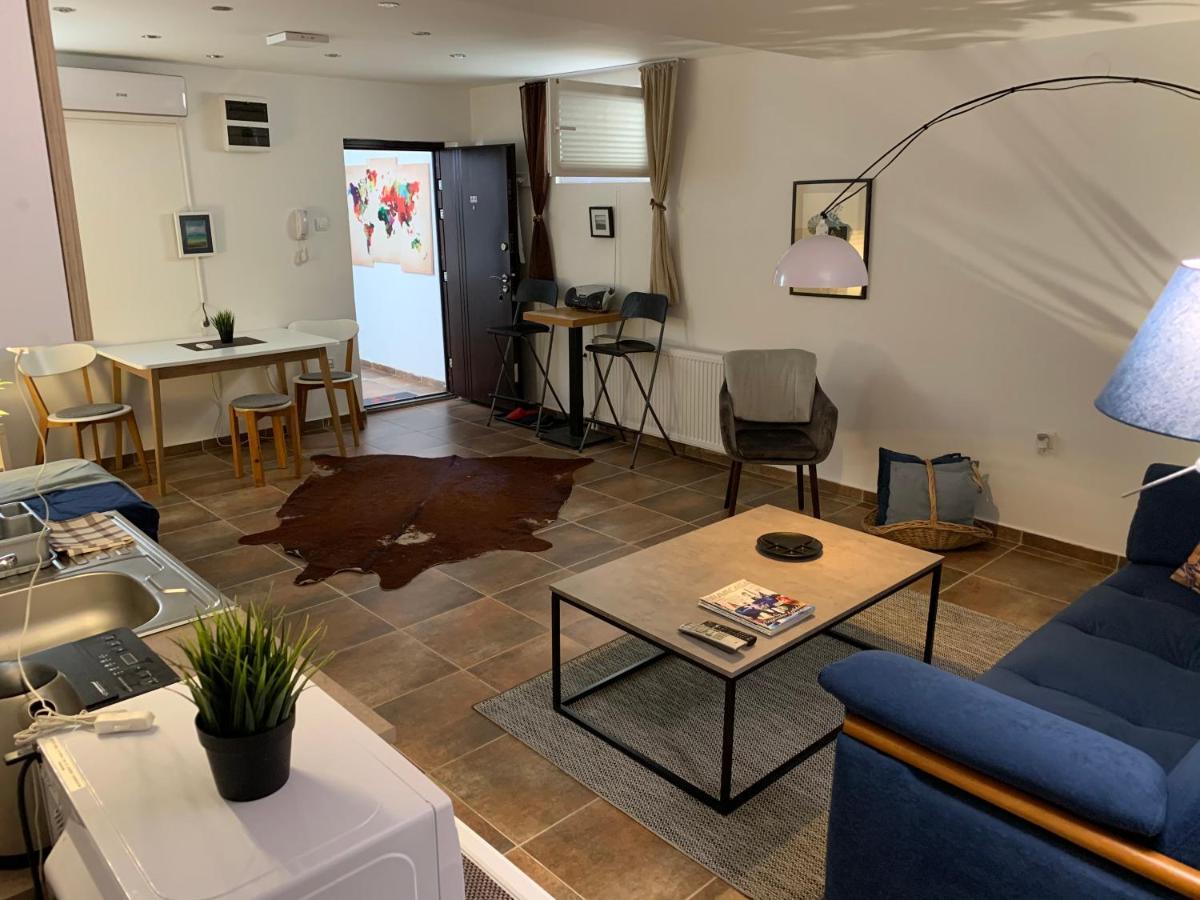 A6 Apartment Novi Sad Bagian luar foto